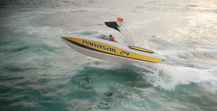 Commercial Boats Parasailing 24-27